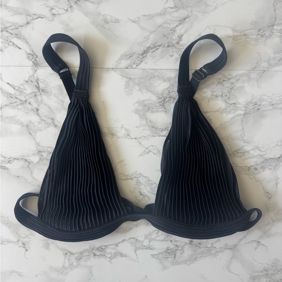 LA PERLA Tulle Nervures Triangle Bra Black 38B - Picture 2 of 8